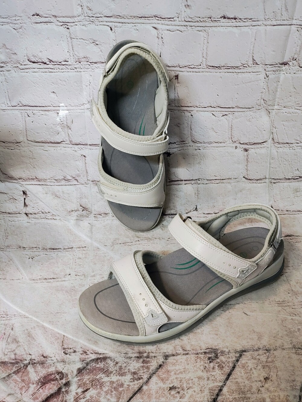 Orthofeet Calypso Women's Grey Straps Wide 10 Sandals